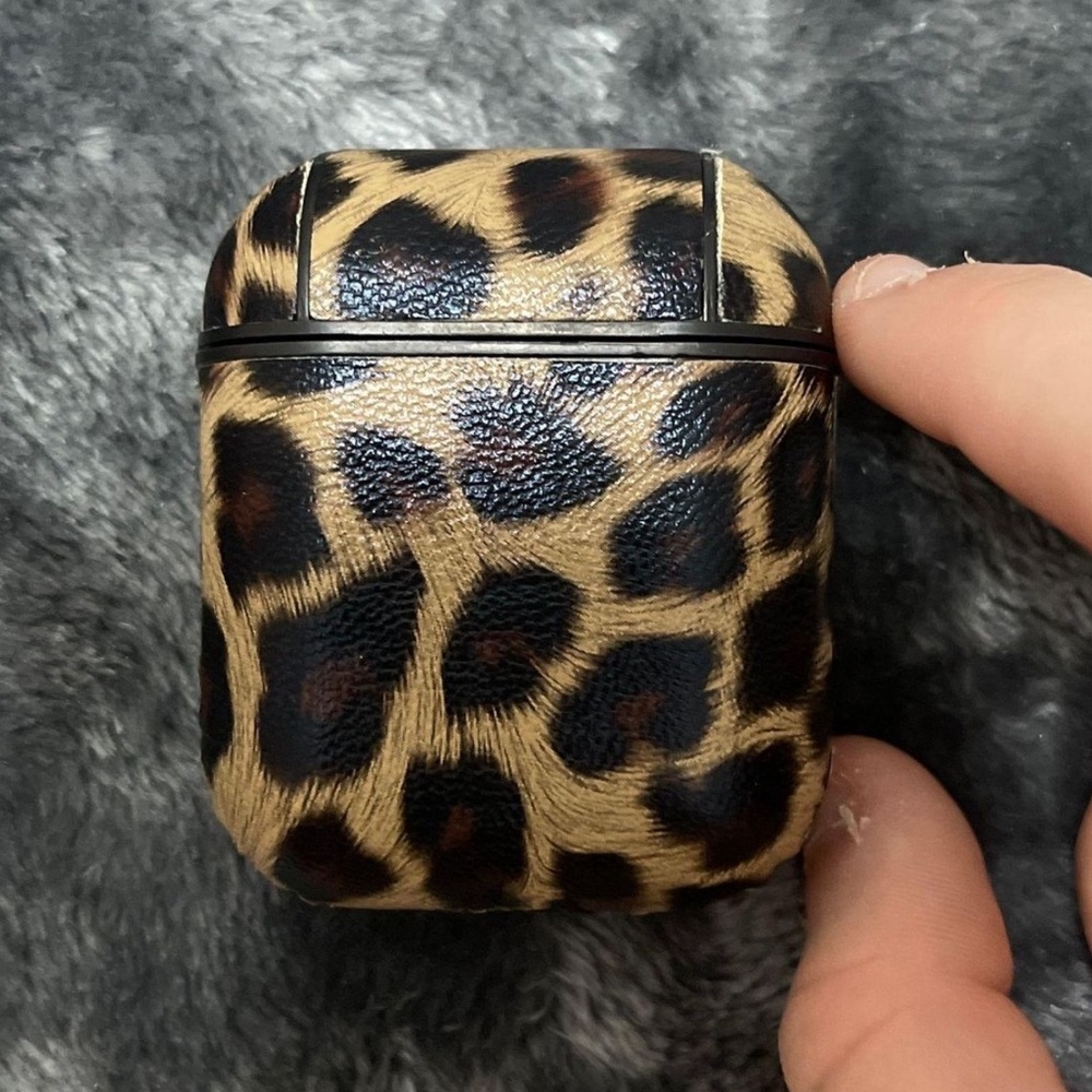Amazon airpod case